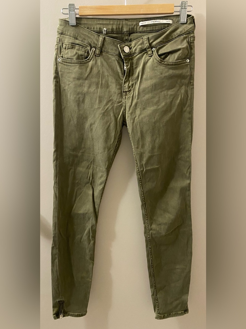 Zara Olive Green Women's Skinny Jeans